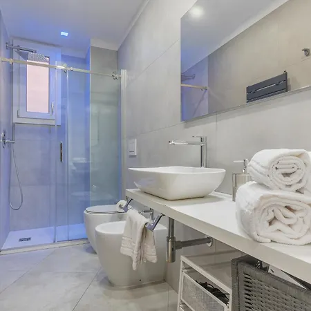 Duplex Lovely In The Heart Of *