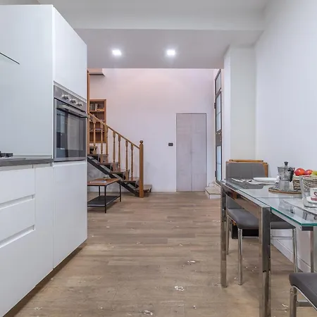 Duplex Lovely In The Heart Of * Bolonha